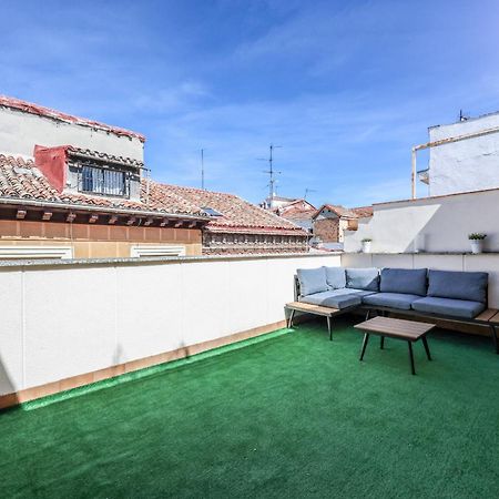 Atico Reformado Con Terraza En Tirso De Molina Para 4 Personas Alquiler Temporal Madrid Exterior photo